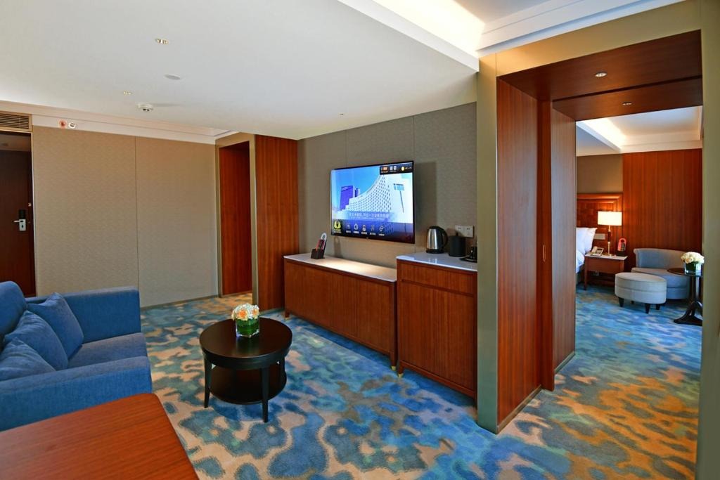 هتل وی کانتیننت بیجینگ پارکویوهوجائو پکن